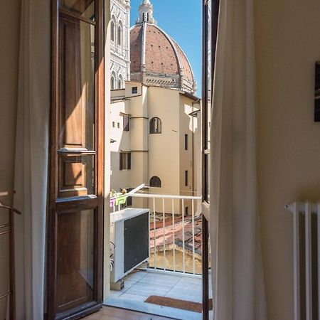 Charming 2Bed Apartment Overlooking Duomo - Hosted By Sweetstay Firenze Bagian luar foto