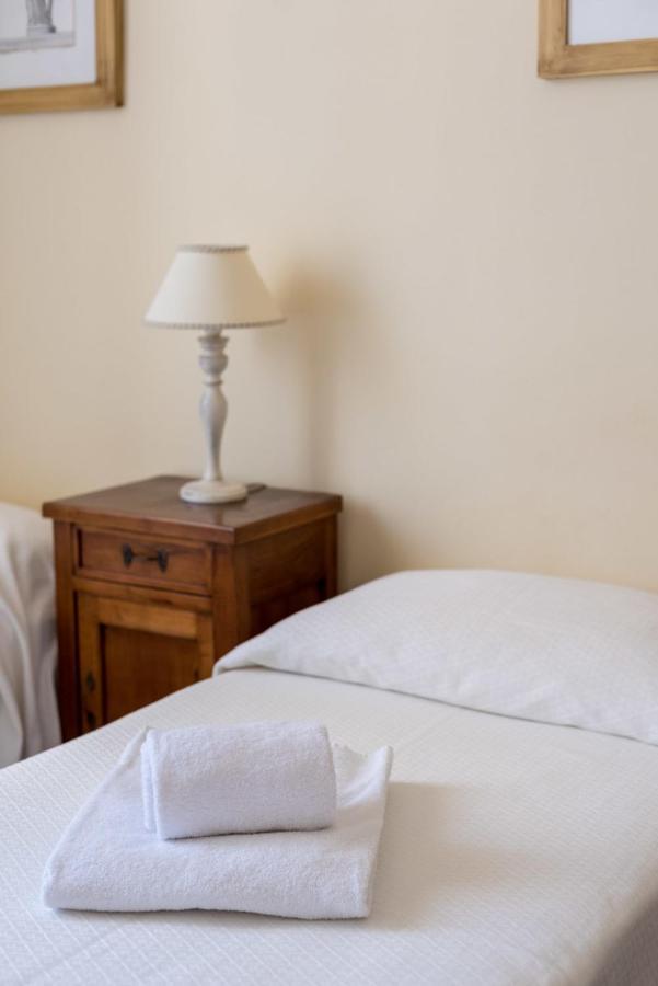 Charming 2Bed Apartment Overlooking Duomo - Hosted By Sweetstay Firenze Bagian luar foto
