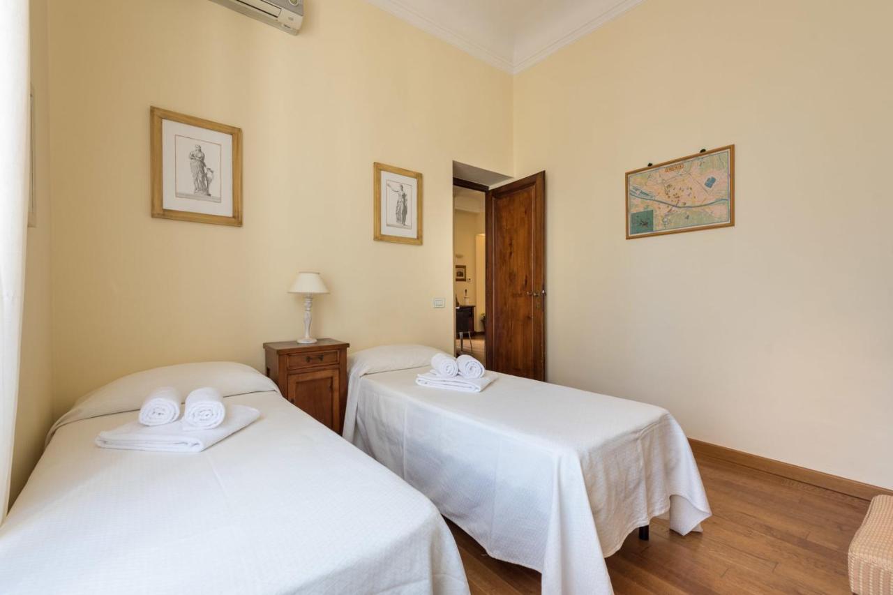 Charming 2Bed Apartment Overlooking Duomo - Hosted By Sweetstay Firenze Bagian luar foto